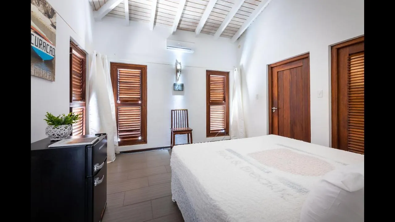 Beautiful Villa With Pool Near The Beach For Groups 0*, Jan Thiel